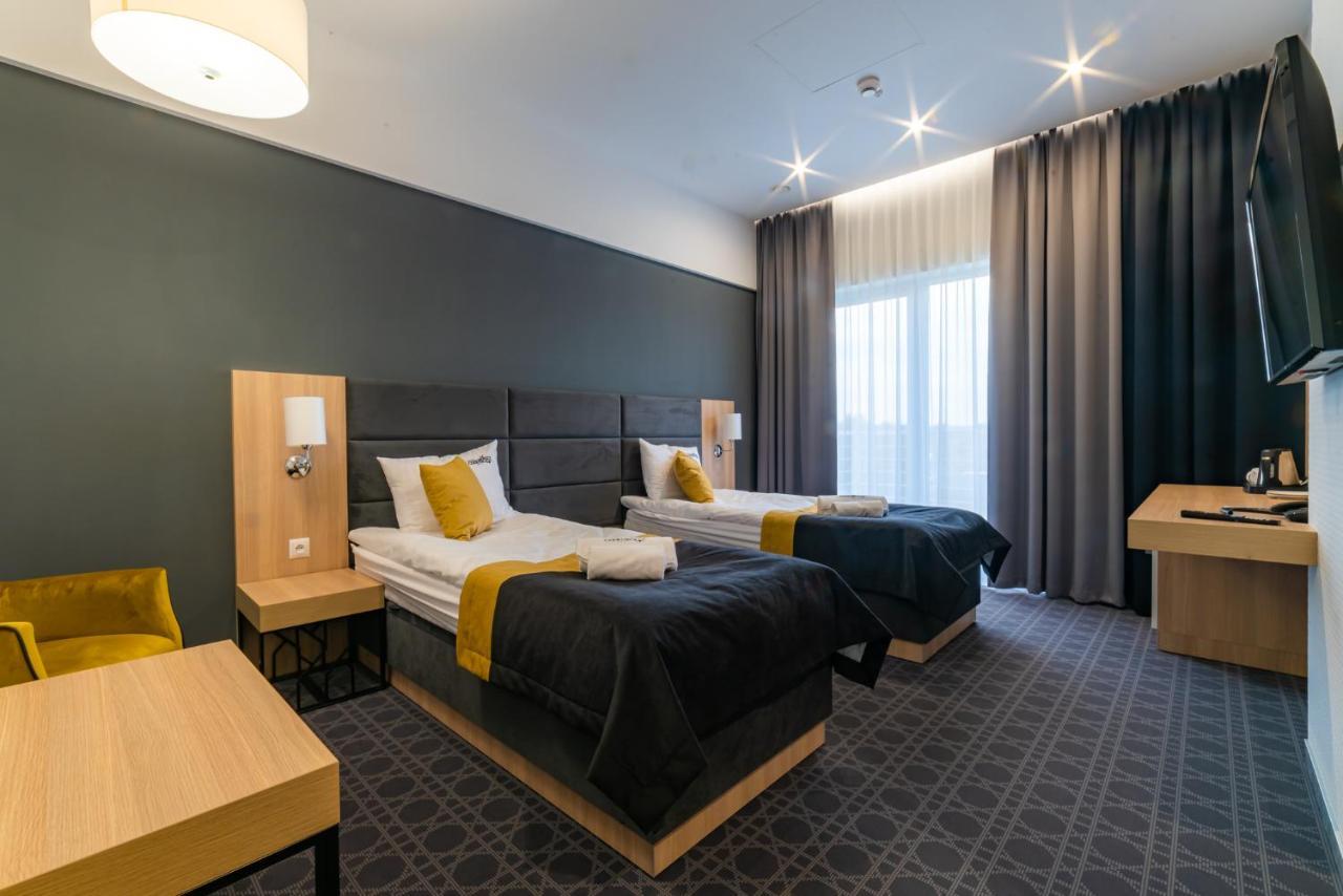 Czarne  Hotel Nad Czernica מראה חיצוני תמונה